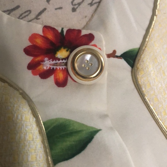 Dolce & Gabana Floral Print Evening Jacket - Picture 3 of 12